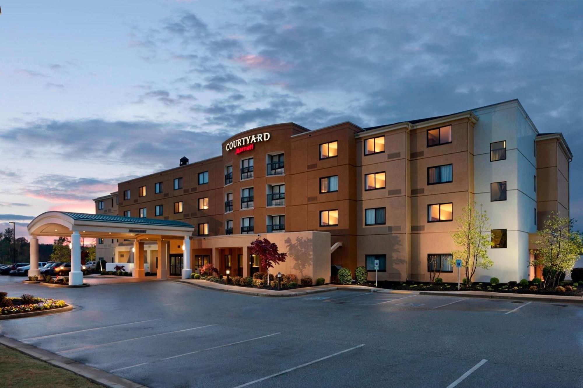 Courtyard By Marriott Jackson Hotel Екстериор снимка