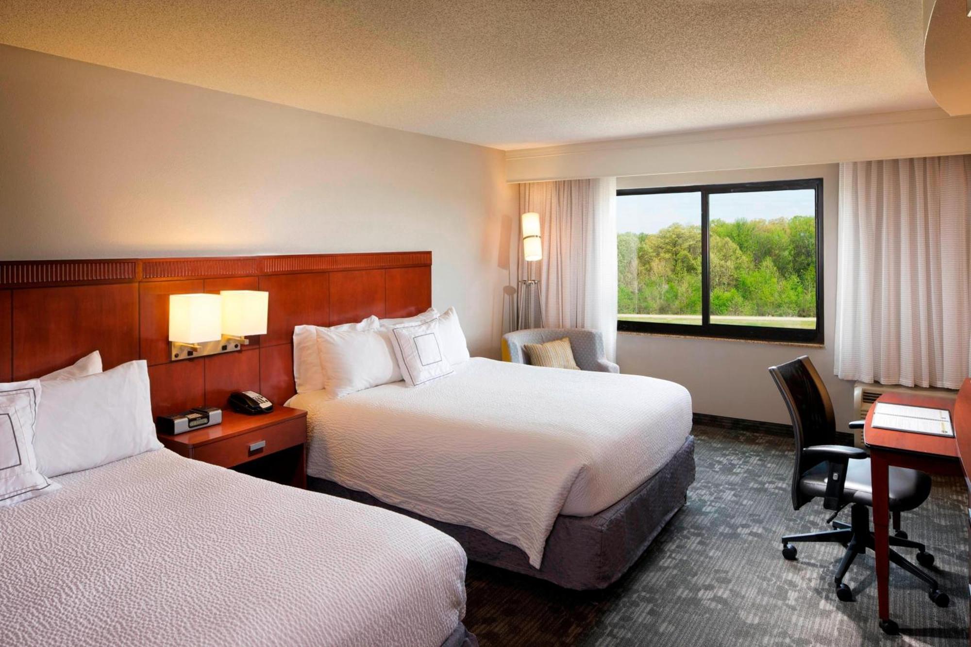 Courtyard By Marriott Jackson Hotel Екстериор снимка
