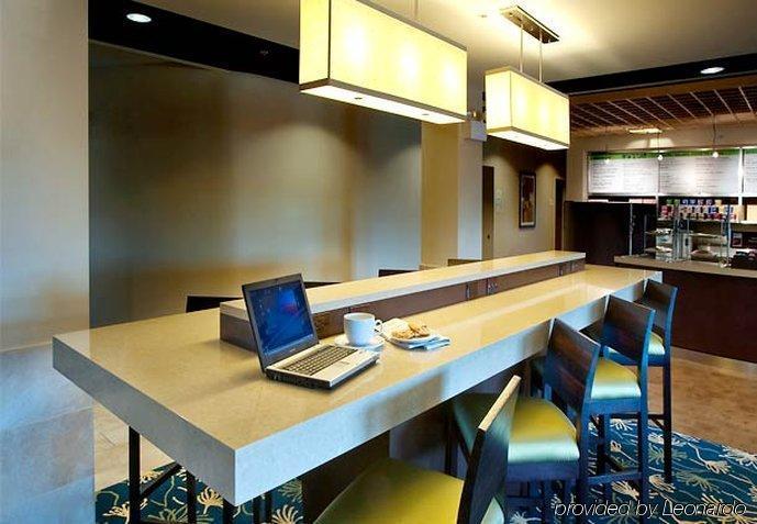 Courtyard By Marriott Jackson Hotel Екстериор снимка