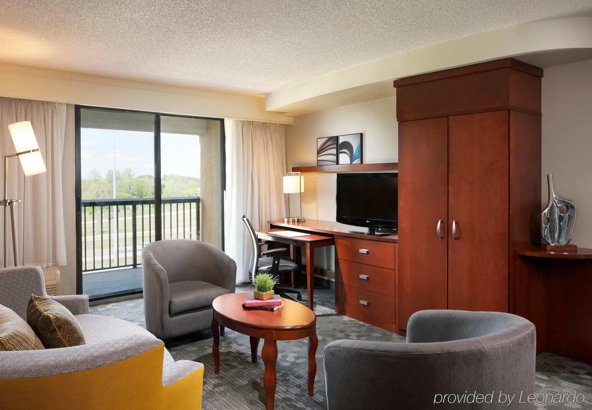 Courtyard By Marriott Jackson Hotel Екстериор снимка